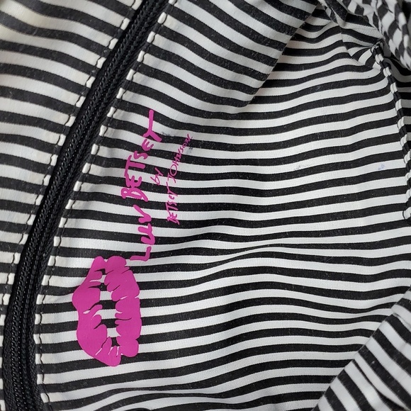 Luv Betsey by Betsy Johnson Rose Adjustable Crossbody Quilted Bag - Picture 8 of 9